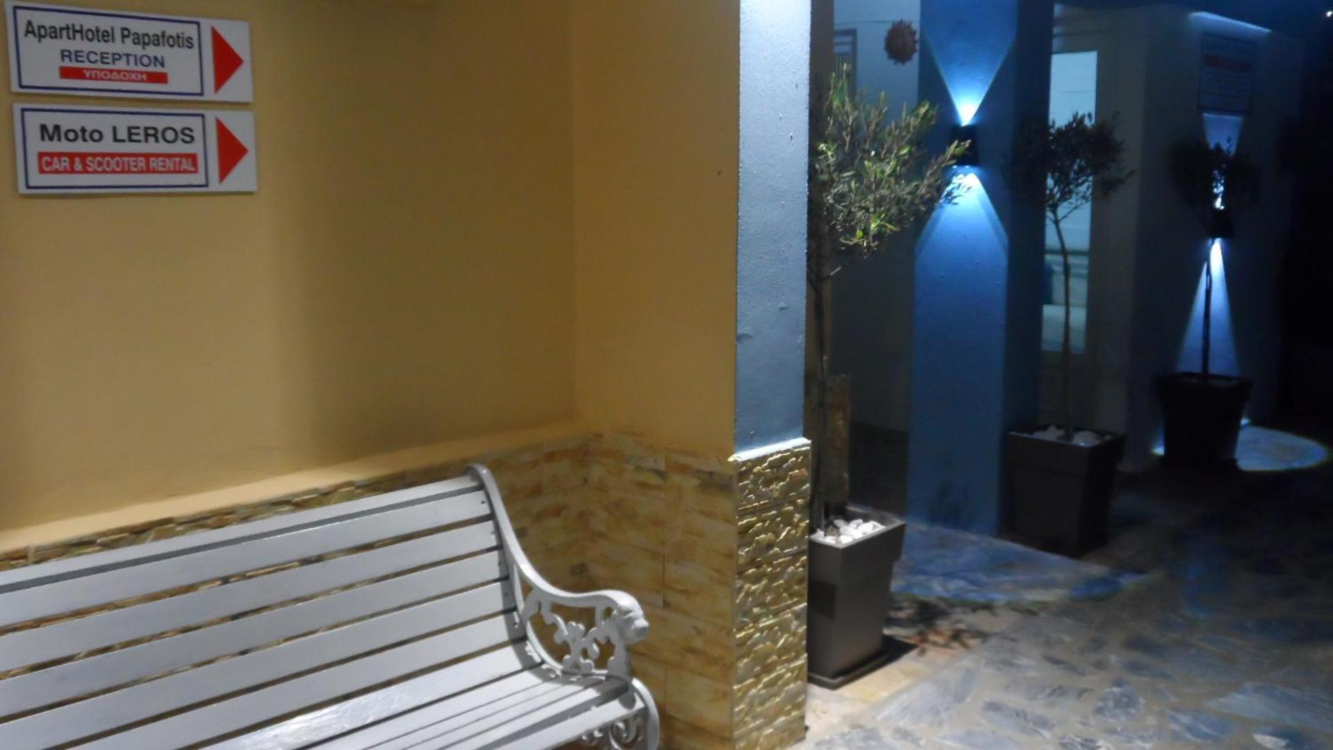 Papafotis Apartments & Suites Alinda  Exterior foto